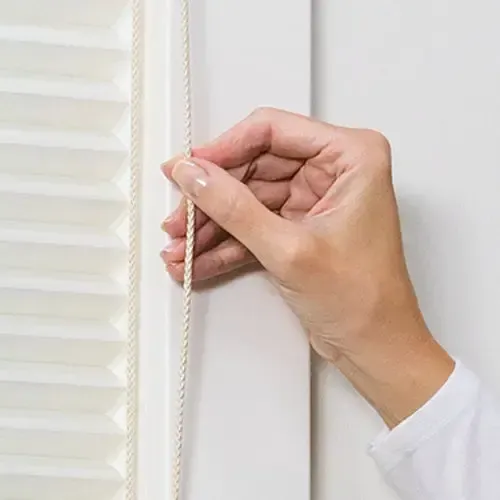 The Cellular Shades-cord loop