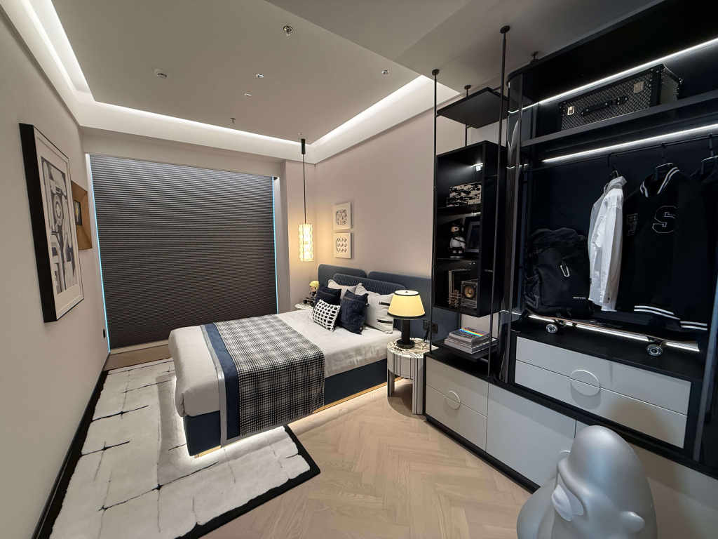 Blackout custom cellular shades for hospitality projects