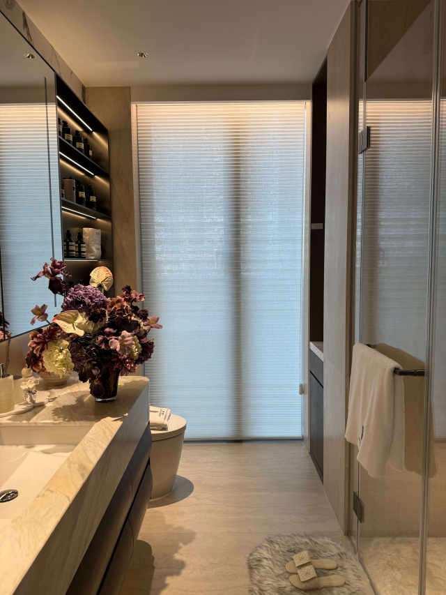 cordless light filtering cellular shades for hotel bathroom